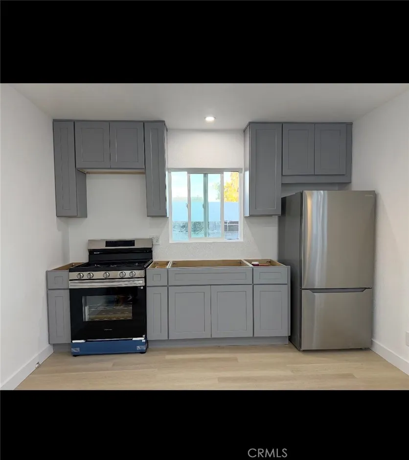 Additional image 2 of 240 E 84 Th, Los Angeles, CA 90003