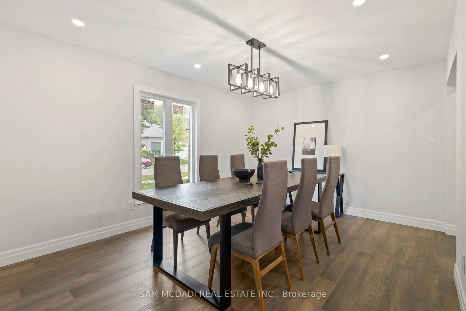 Additional image 5 of 2535 Robin Drive