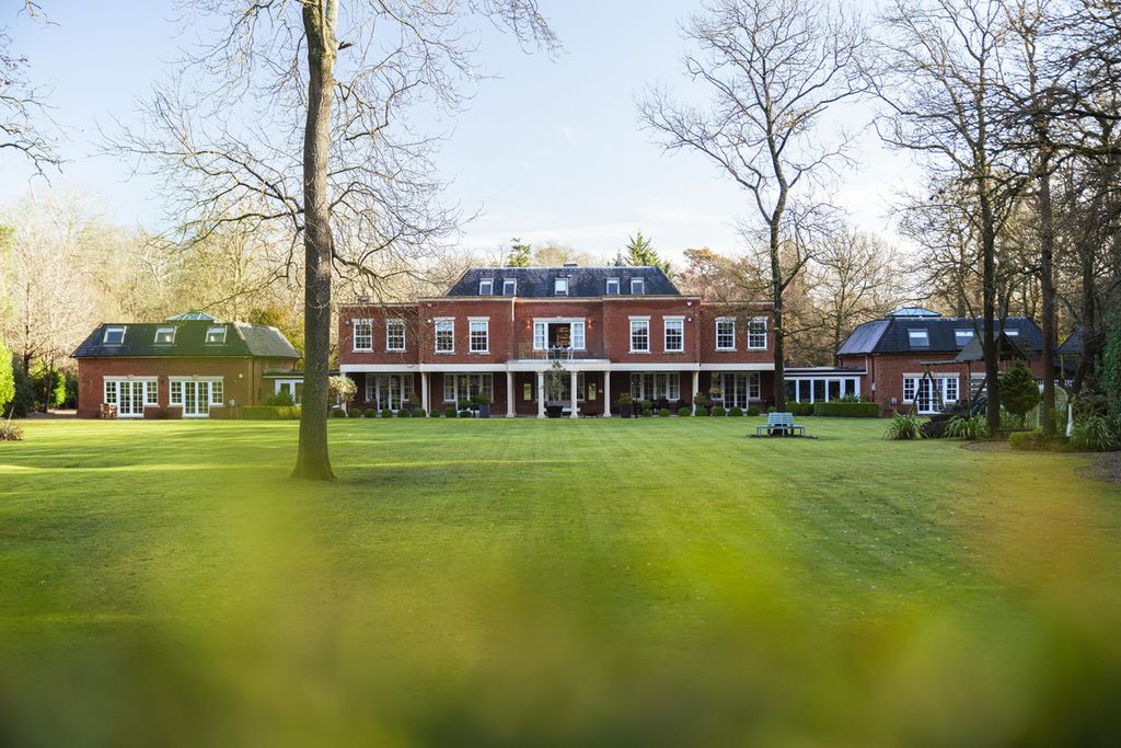 Additional image 18 of 9 bed detached house for saleSlade Oak Lane, Gerrards Cross SL9