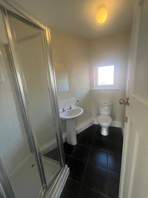 Additional image 4 of 2 Bed Flat, Kingstanding Road, B44, B44 8JP