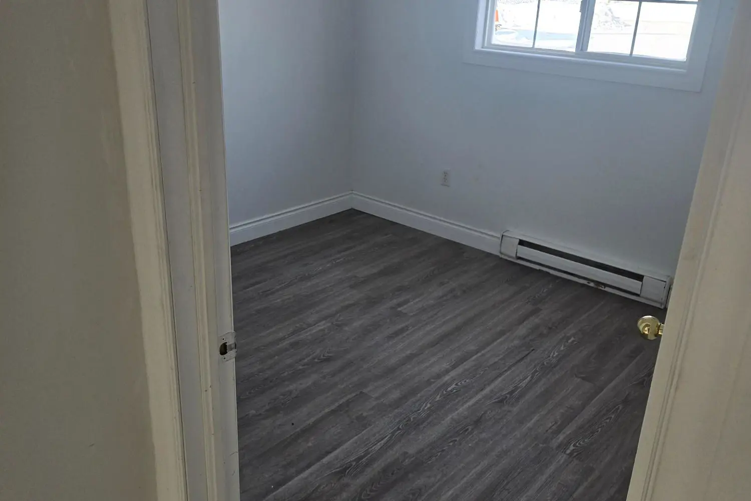 Additional image 12 of 380 Bayview Parkway