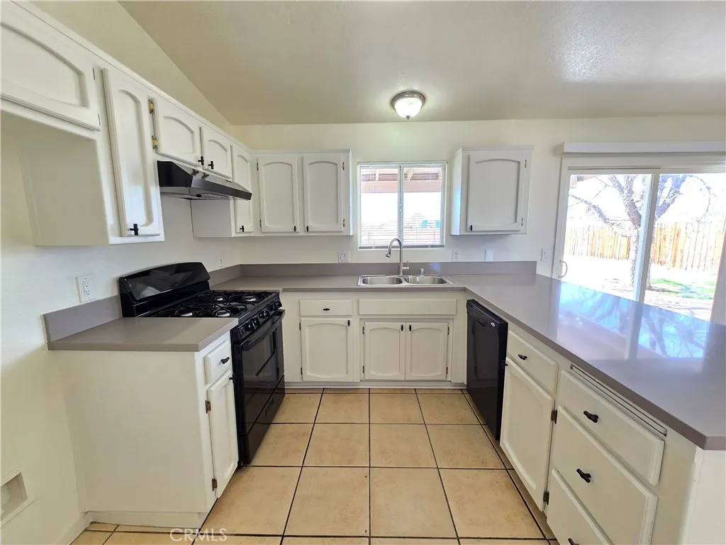 Additional image 8 of 9200 Fuchsia Avenue, California City, CA 93505