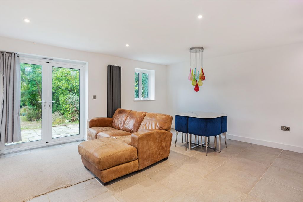 Additional image 18 of 6 bed detached house for saleLenchwick, Evesham, Worcestershire WR11