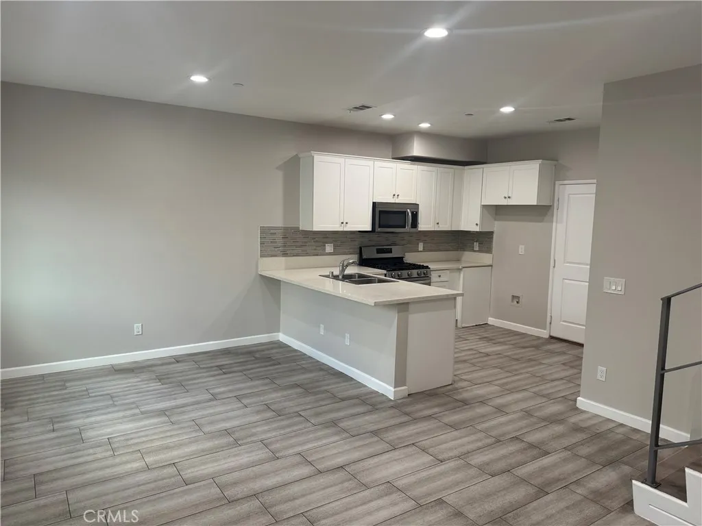 Additional image 37 of 13665 Arrow Boulevard Unit 3, Fontana, CA 92335