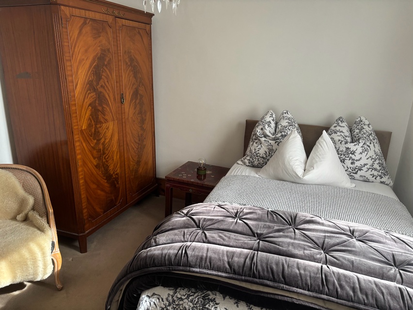 Additional image 3 of Room in a Shared House, Glycena Road, SW11, N1 7GU