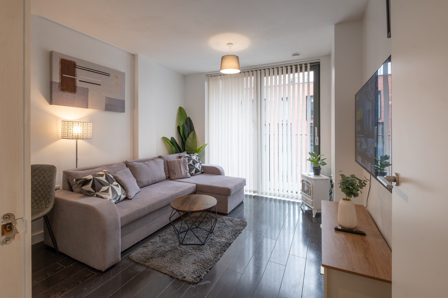 Additional image 2 of 2 Bed Flat, Joiner Street, M4, N1 7GU