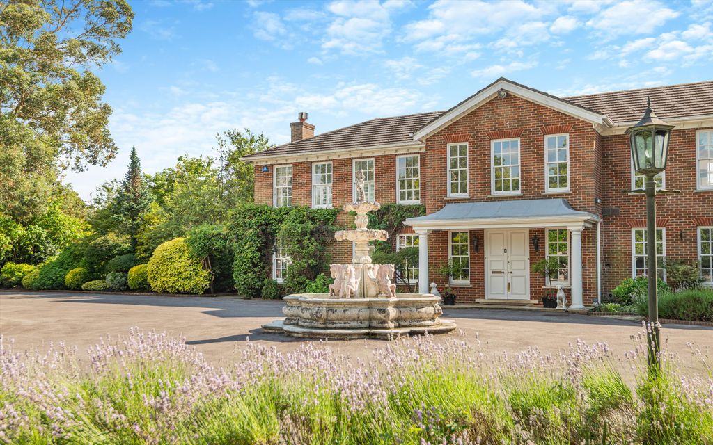Additional image 5 of 7 bed detached house for saleMoney Row Green, Holyport, Berkshire SL6