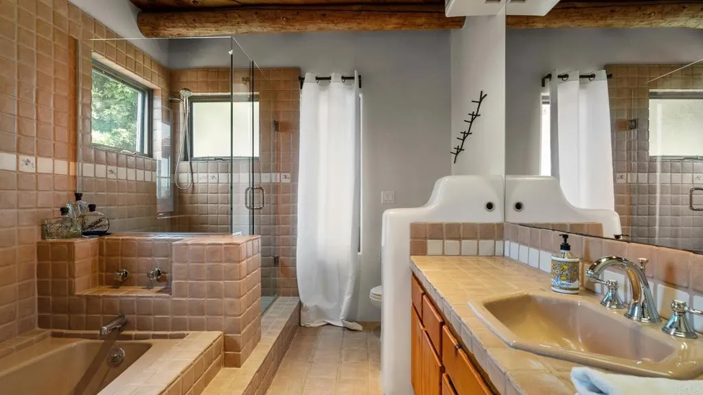 Additional image 103 of 2027 Glasgow Avenue, Cardiff By The Sea, CA 92007