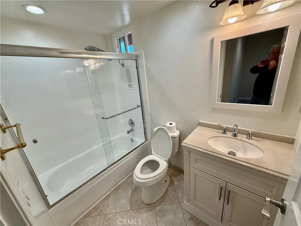 Additional image 48 of 12044 Shadow Ridge Way, Northridge, CA 91326