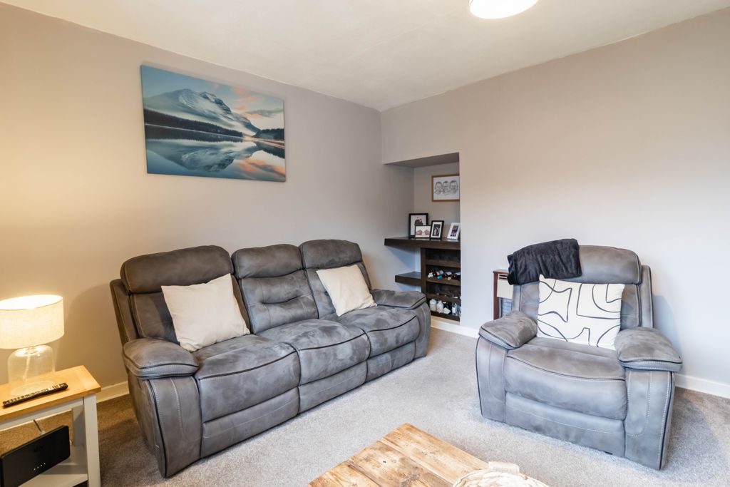 Additional image 10 of 2 bed flat for saleMount Avenue, Montrose DD10