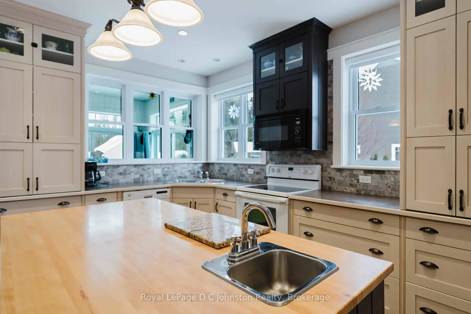 Additional image 7 of 44 Eastgate Drive