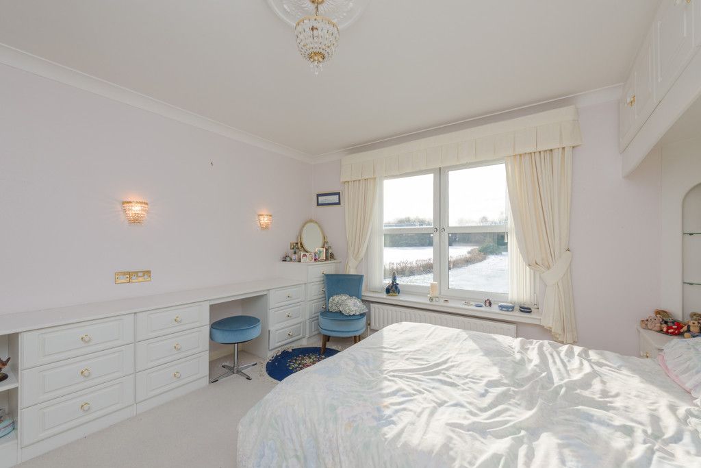 Additional image 15 of 3 bed flat for sale15 Lakeside, Little Aston, Sutton Coldfield B74