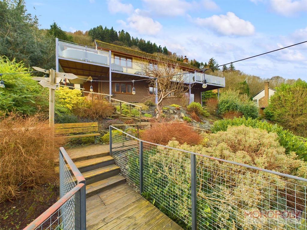 4 bed detached house for saleGlyn Ceiriog, Llangollen LL20
