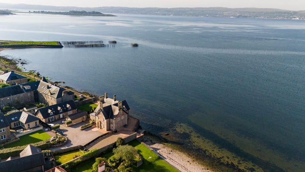Additional image 33 of 5 bed villa for saleThe View, Rockfort, East Clyde Street, Helensburgh G84