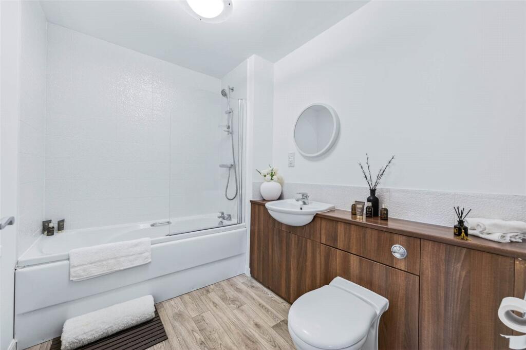 Additional image 16 of 1L Broadshade Drive, Westhill, Aberdeenshire, AB32 6AT