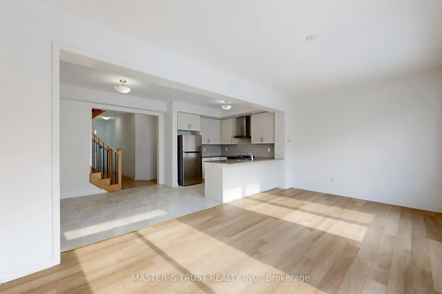 Additional image 3 of 208 Harding Park Street