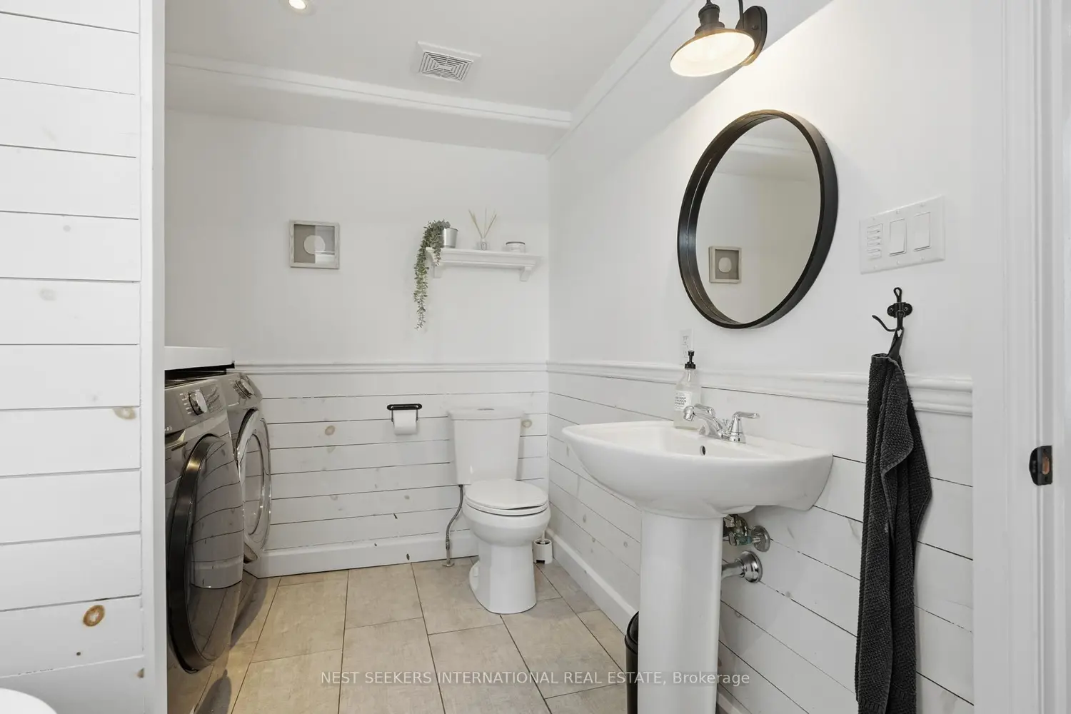 Additional image 12 of 920 Barry Avenue