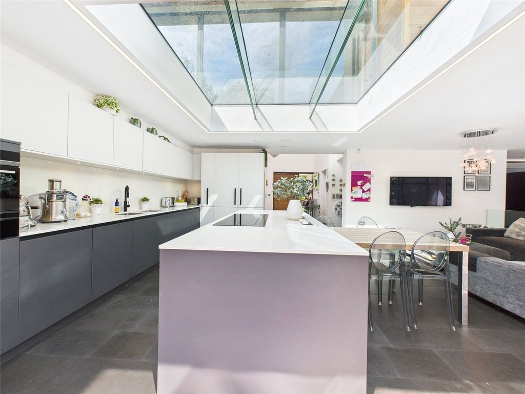 Additional image 28 of 5 bed detached house for saleAshford Hill Road, Headley, Thatcham, Hampshire RG19