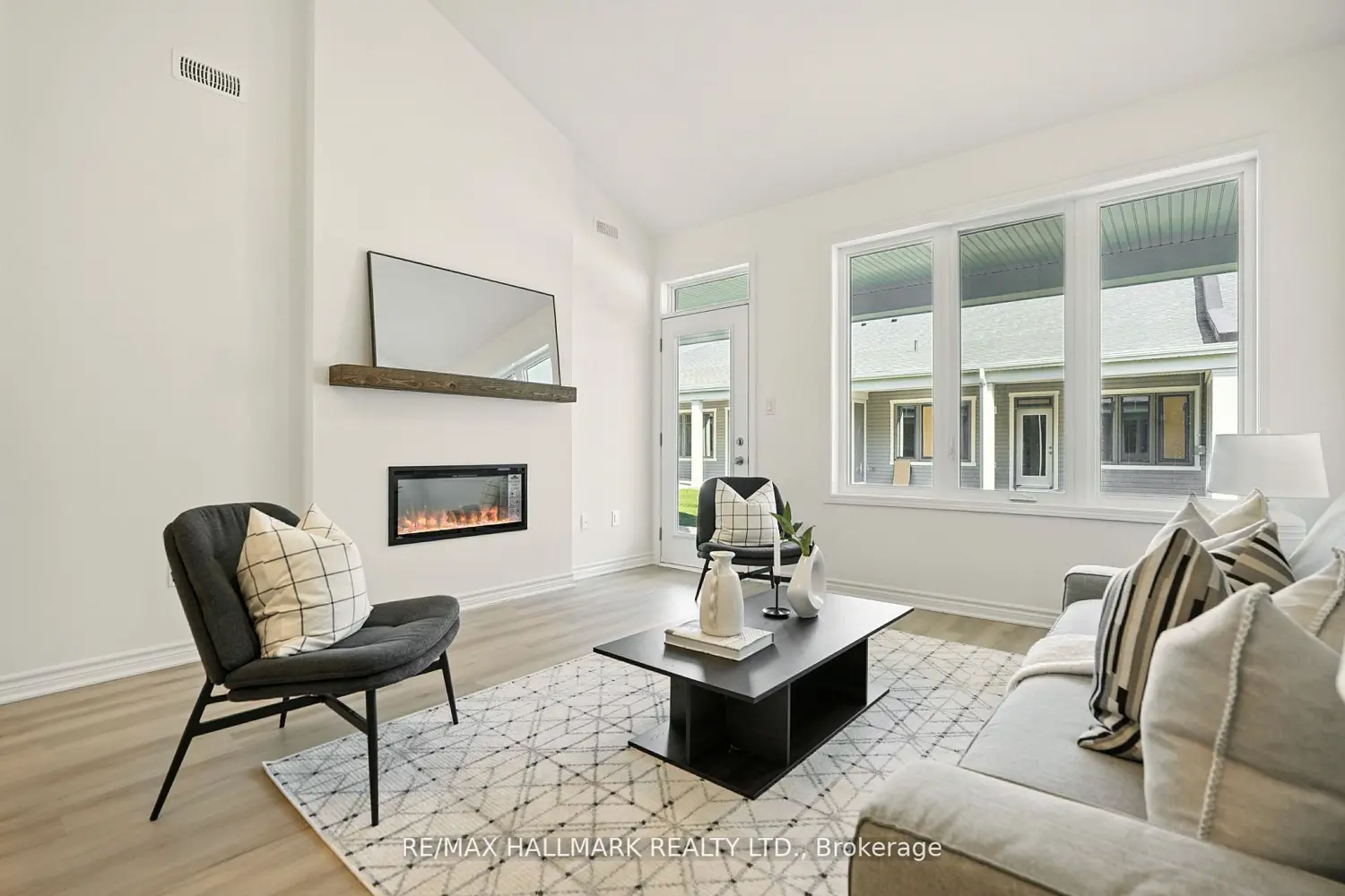 Additional image 9 of 716 Keast Place