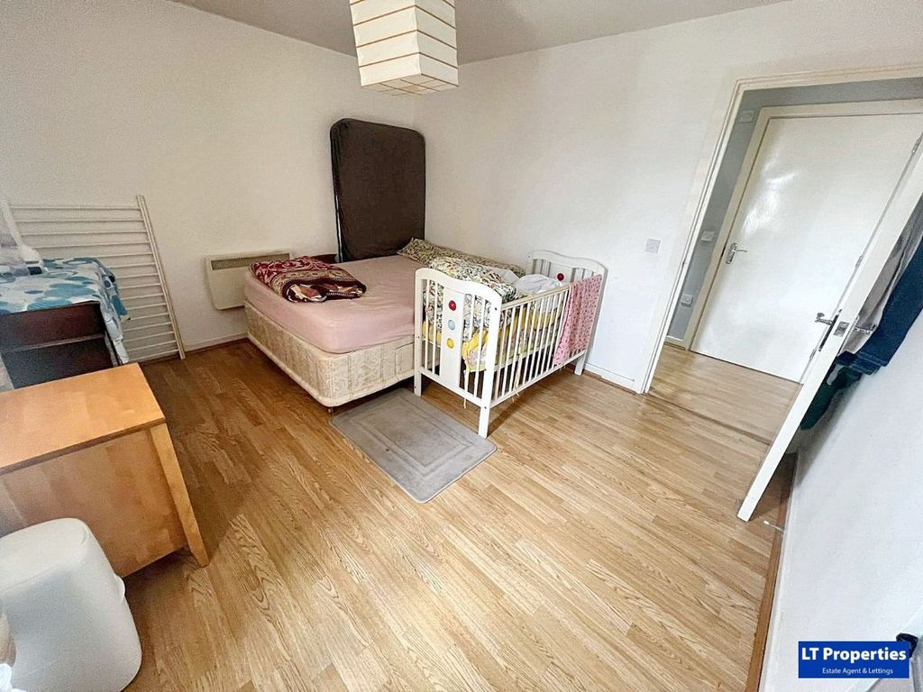 Additional image 8 of 1 bed flat for saleApartment, The Academy, Holly Street, Luton LU1