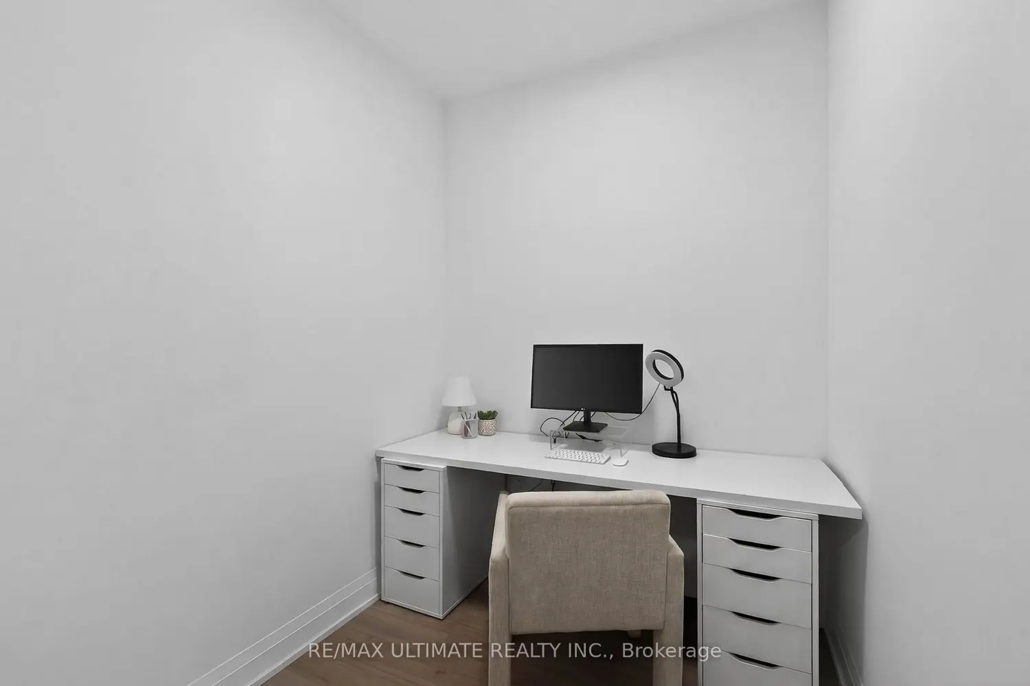 Additional image 9 of 50 George Butchart Drive 106