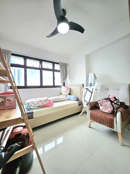 Additional image 7 of 274A Compassvale Bow