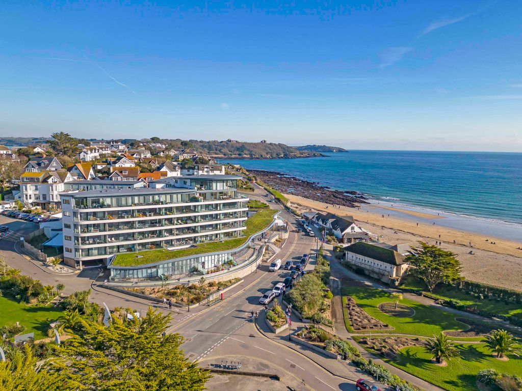 Additional image 4 of 3 bed flat for saleCliff Road, Falmouth, Cornwall TR11