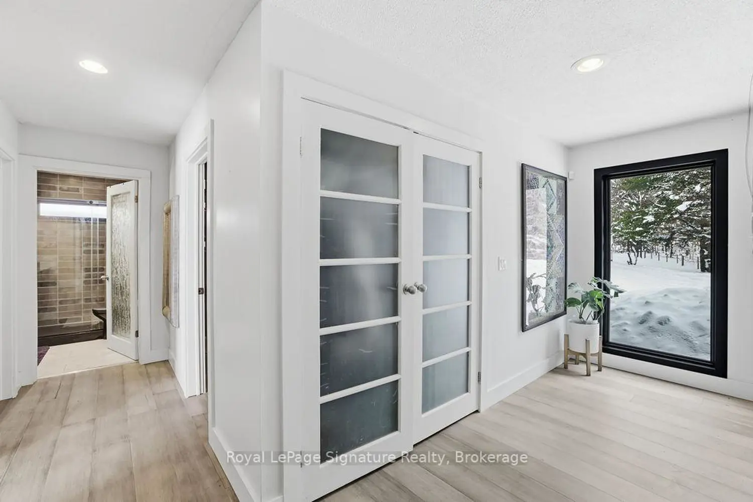 Additional image 2 of 194552 13 Grey Road