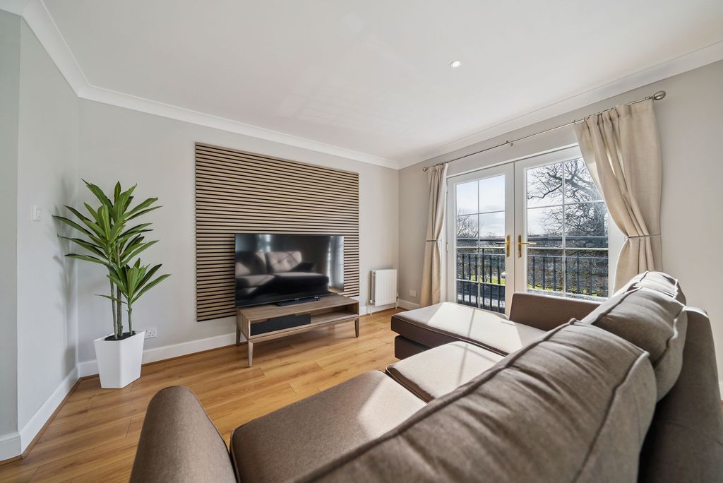 Additional image 5 of 2 bed flat for saleFlat 11, 1 Braid Avenue, Cardross G82