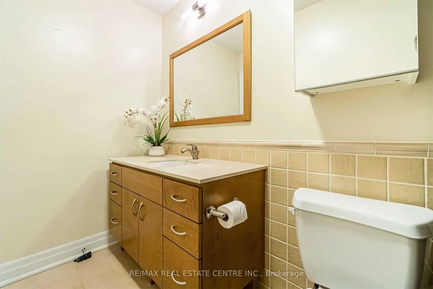 Additional image 14 of 100 John Street 1203