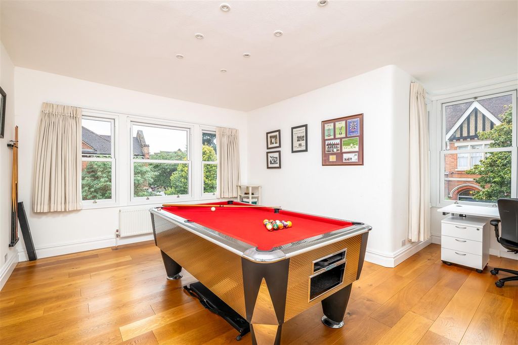 Additional image 21 of 7 bed detached house for salePark Avenue, Bedford MK40