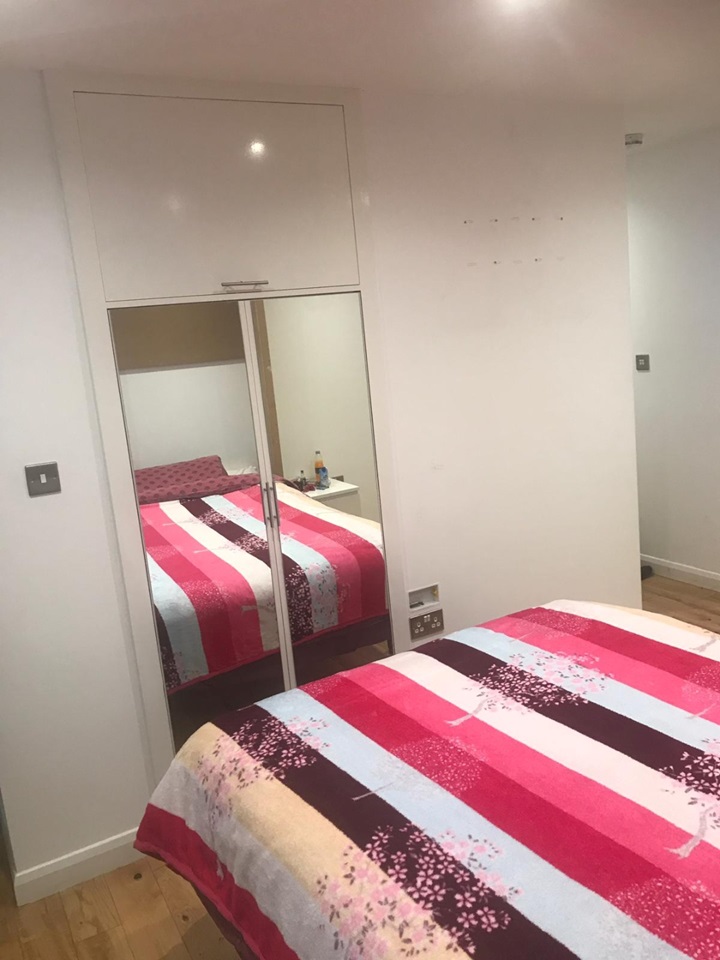 Additional image 5 of 1 Bed Flat, Kingsland Road, E2, N1 7GU