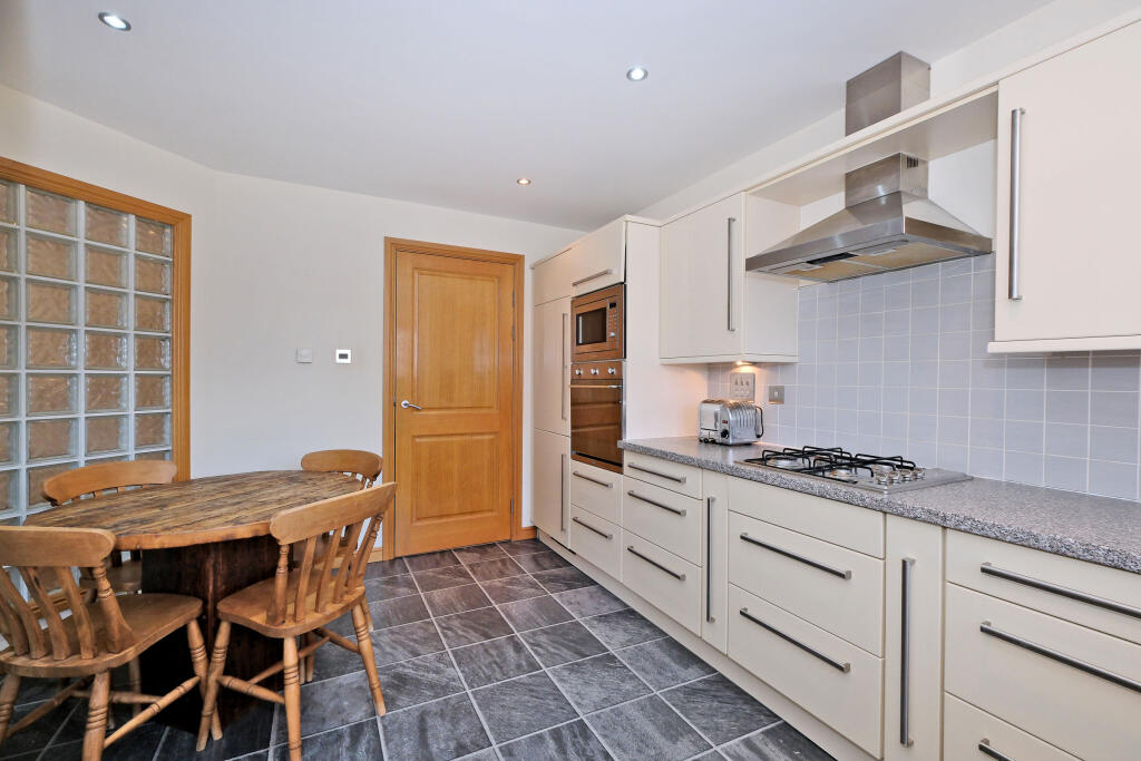 Additional image 7 of 160 Polmuir Road, The City Centre, Aberdeen, AB11