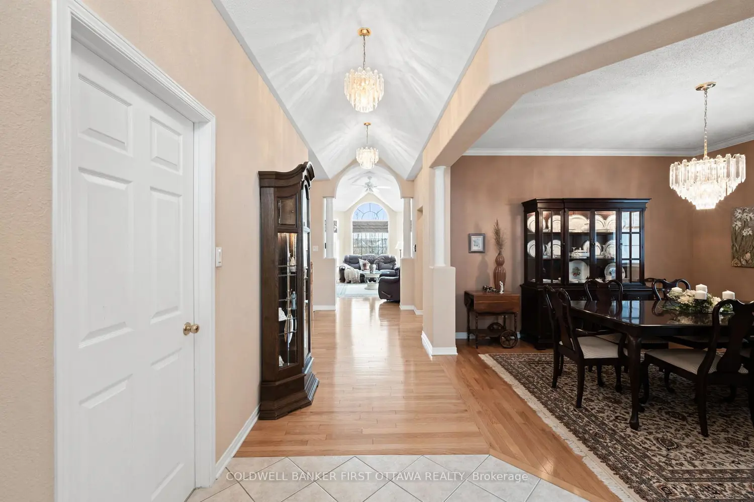 Additional image 5 of 19 Fencerow Way, Barrhaven