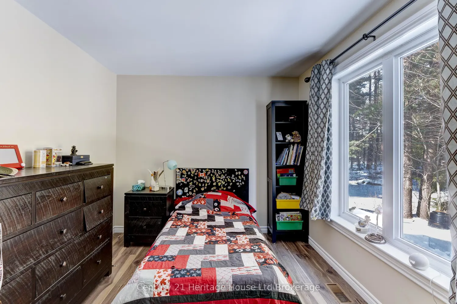 Additional image 9 of 10915 Culloden Road