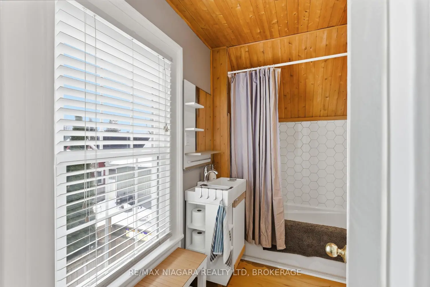 5408 Ontario Avenue photo 5
