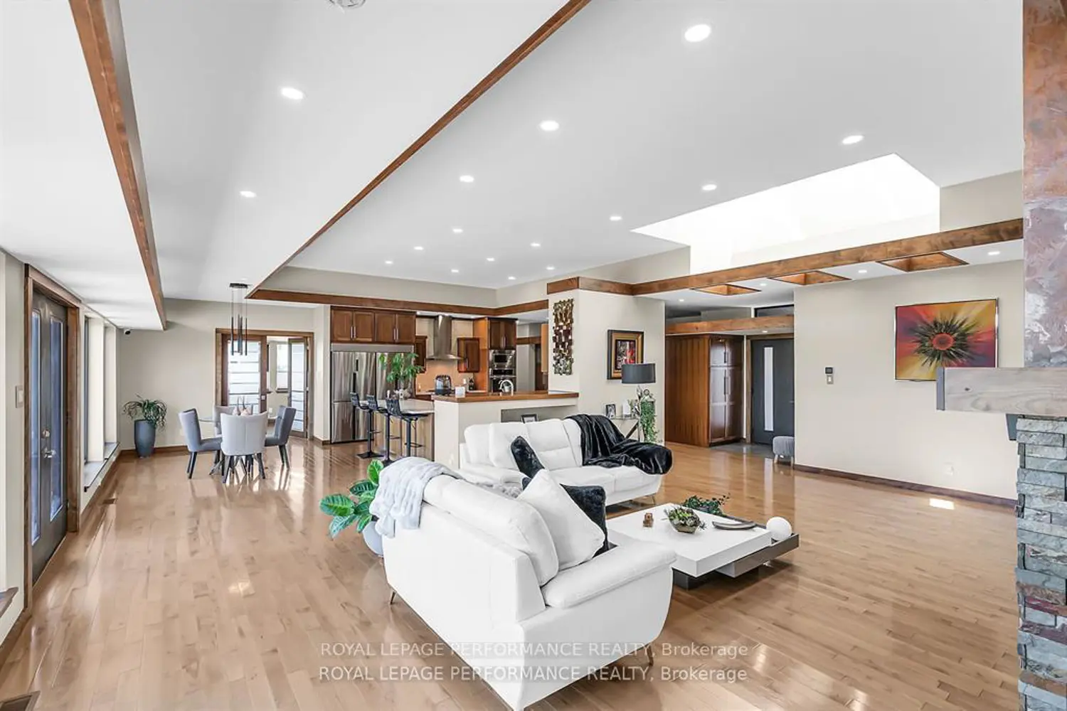 19 George Patrick Drive photo 4