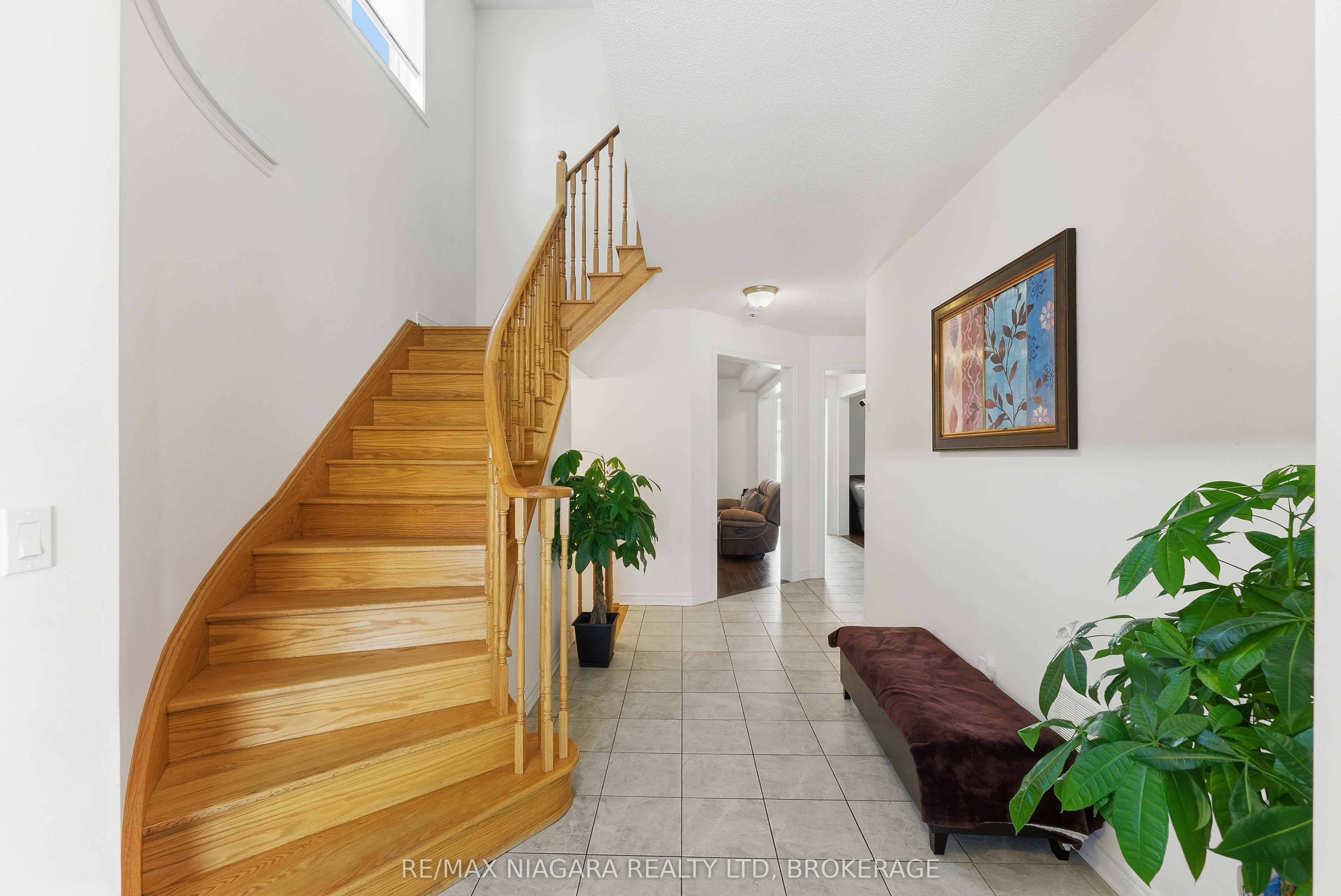 Additional image 3 of 91 Homestead Way, Thorold, ON, L2V 0B7