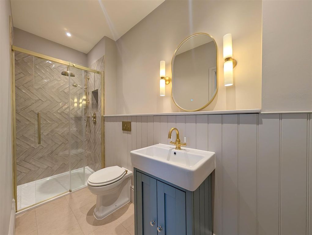 Additional image 12 of 2 bed flat for saleGreat Malvern, Malvern WR14