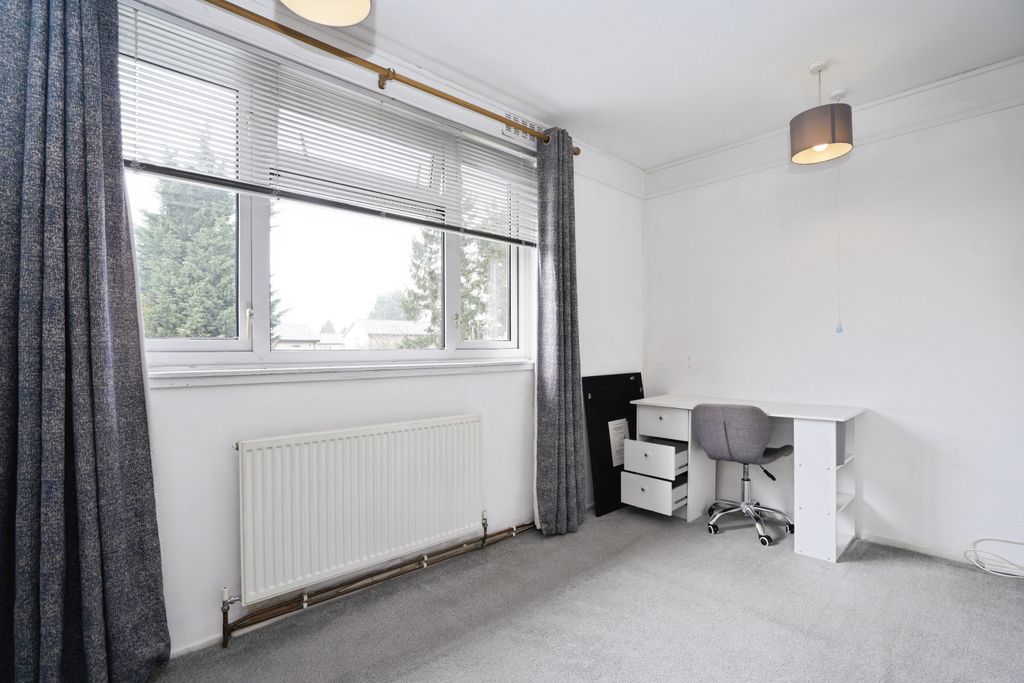 Additional image 10 of 3 bed semi-detached house for saleAshcroft Road, Luton LU2