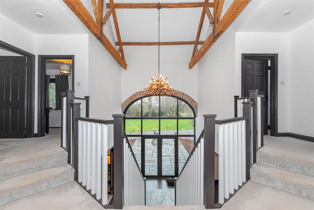 Additional image 16 of 4 bed barn conversion for saleThe Barn, Old Gloucester Road, Winterbourne, Bristol, Gloucestershire BS36