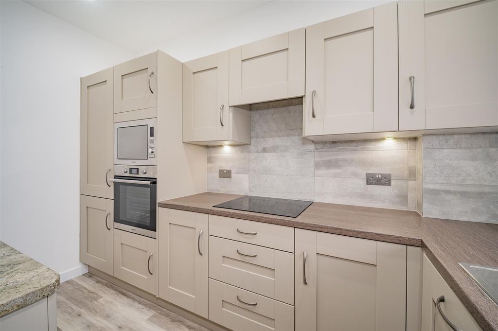 Additional image 6 of 2 bed flat for saleOgilvie Court, Broughty Ferry, Dundee DD5