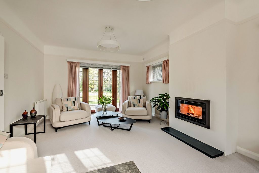 Additional image 6 of 5 bed detached house for saleTydehams, Newbury, Berkshire RG14