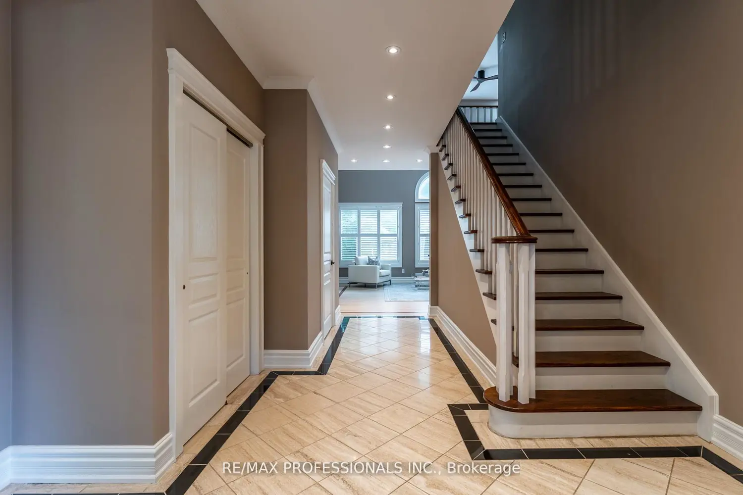 Additional image 2 of 354 Country Club Crescent