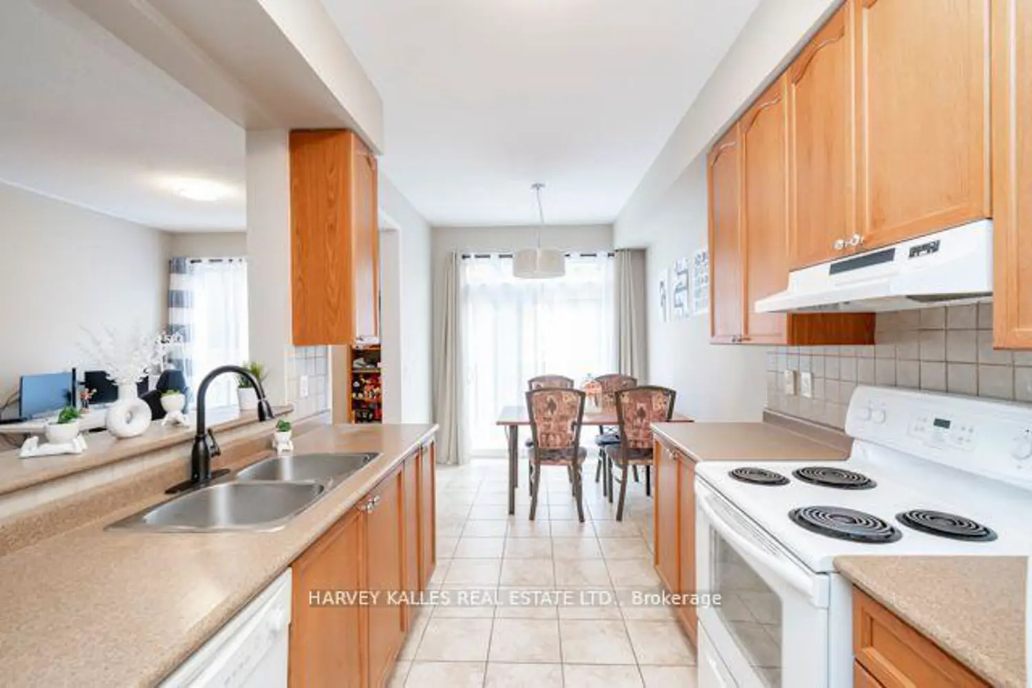 Additional image 9 of 3886 Skyview Street