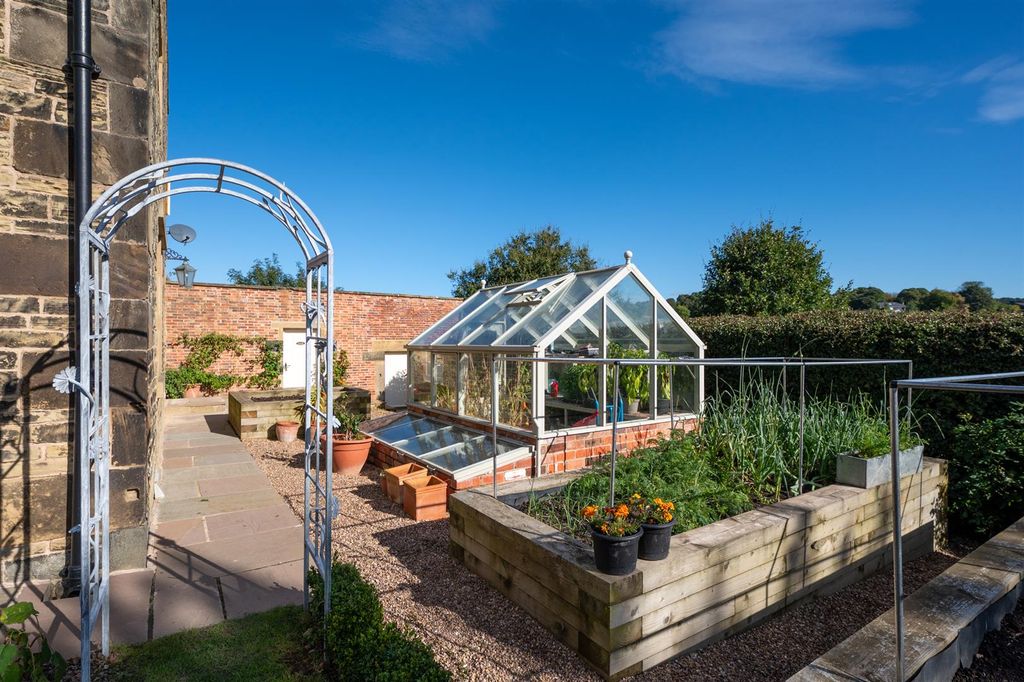 Additional image 53 of 5 bed semi-detached house for saleSloade Lane, Ridgeway, Sheffield S12