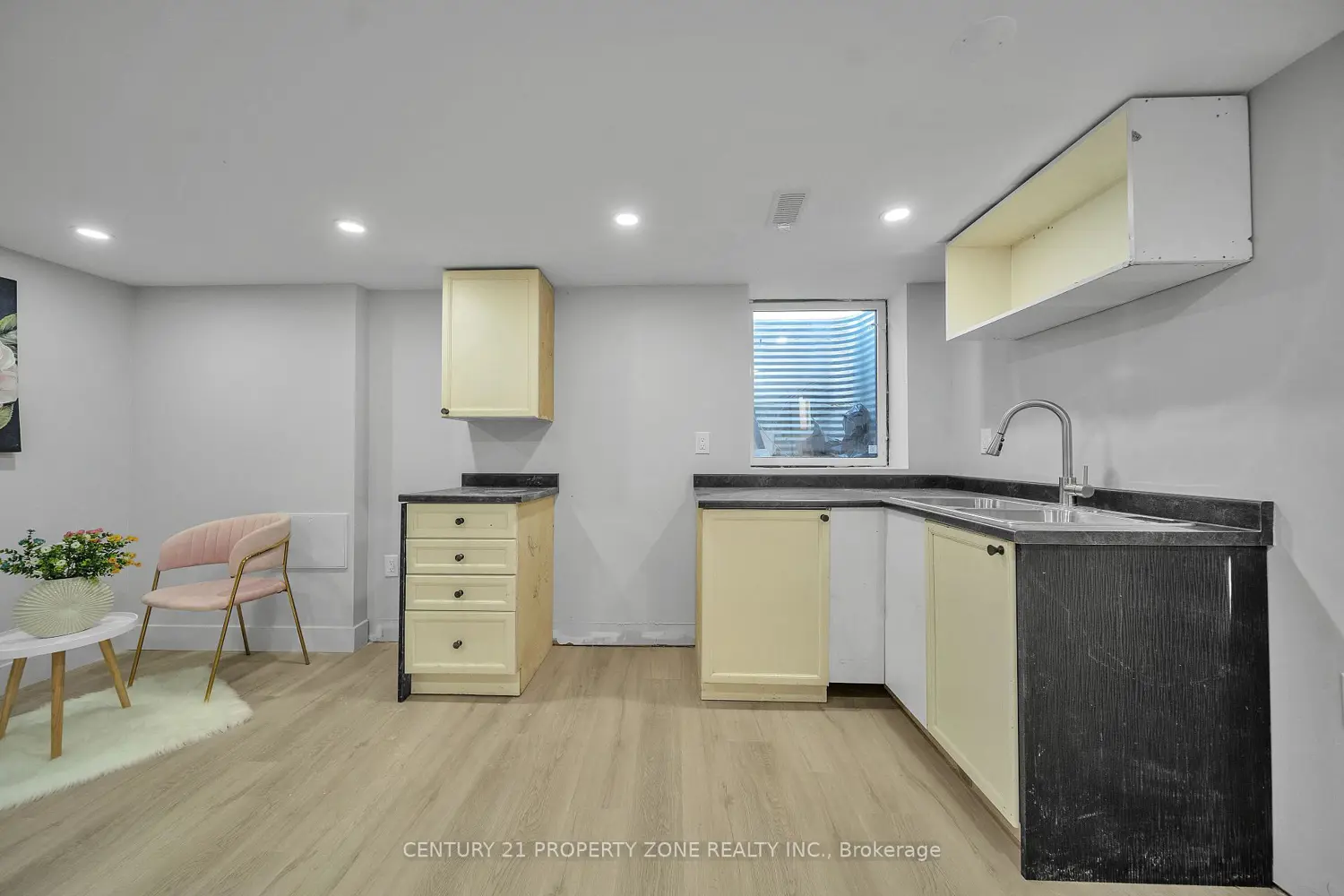 Additional image 13 of 102 Prince Charles Drive