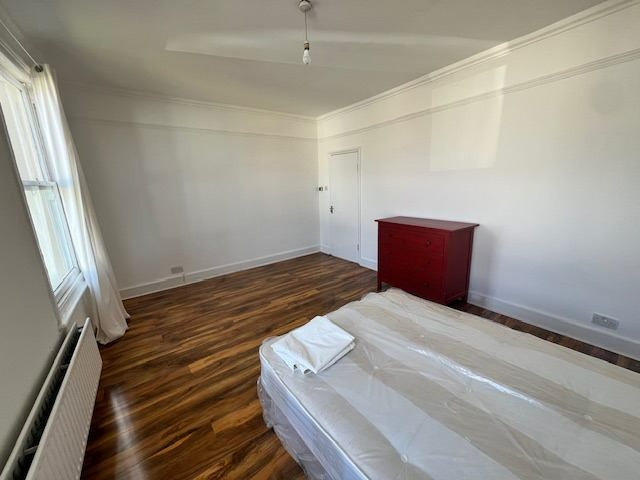 Additional image 2 of 2 Bed Flat, London, SE24, N1 7GU