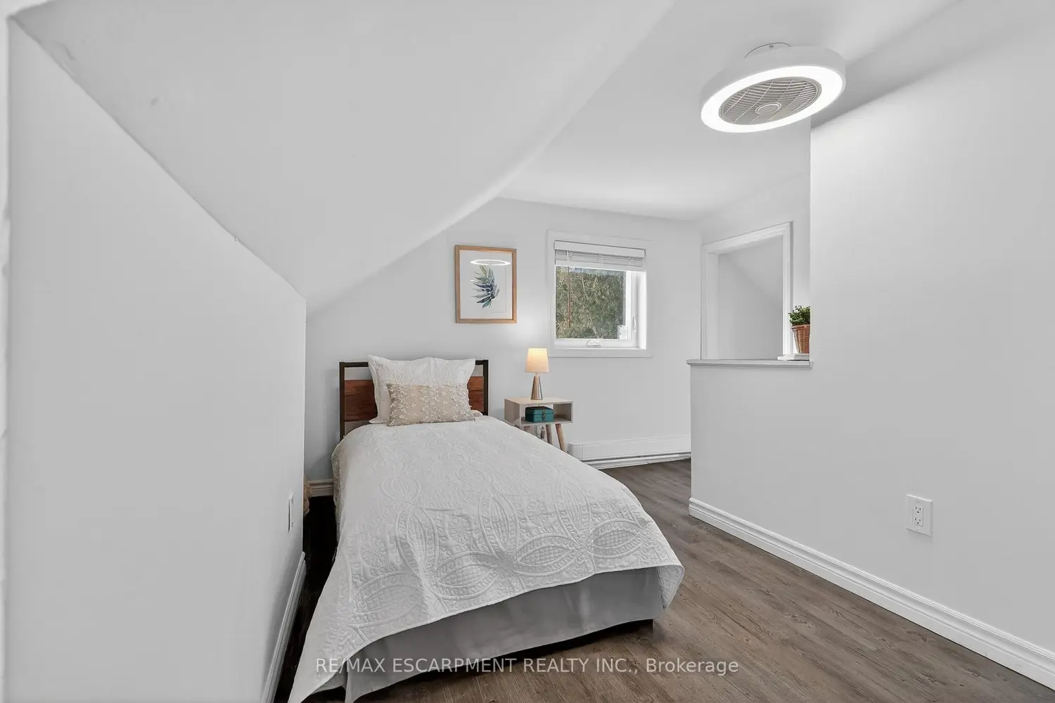 Additional image 14 of 9488 Wellington Rd 124