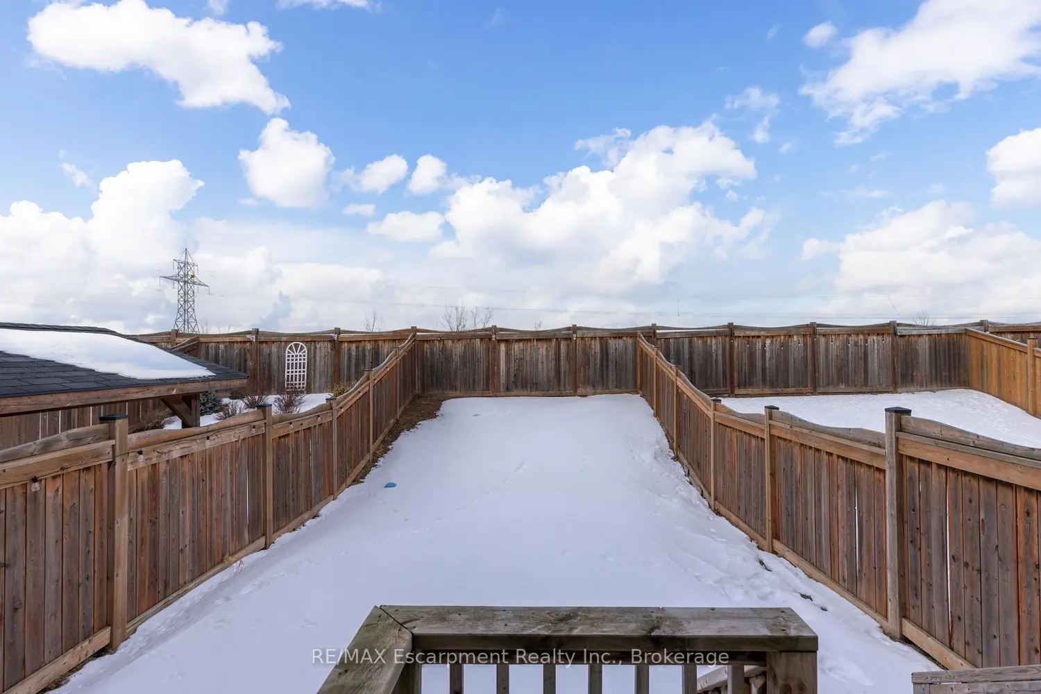 Additional image 18 of 31 Pinot Crescent